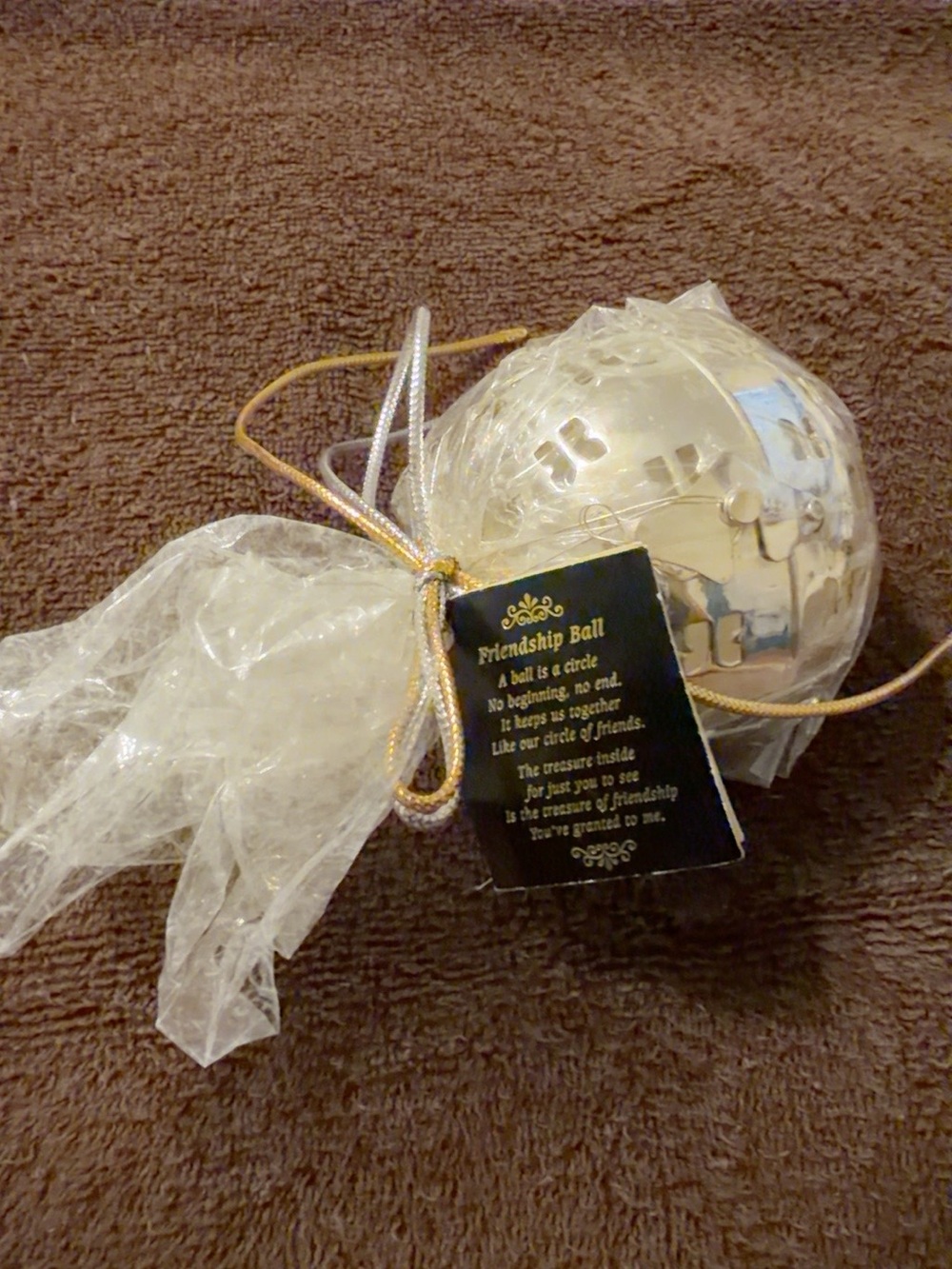Vintage Friendship Ball Silver Tone Bath Salts 7 Oz Unopened Original Tag